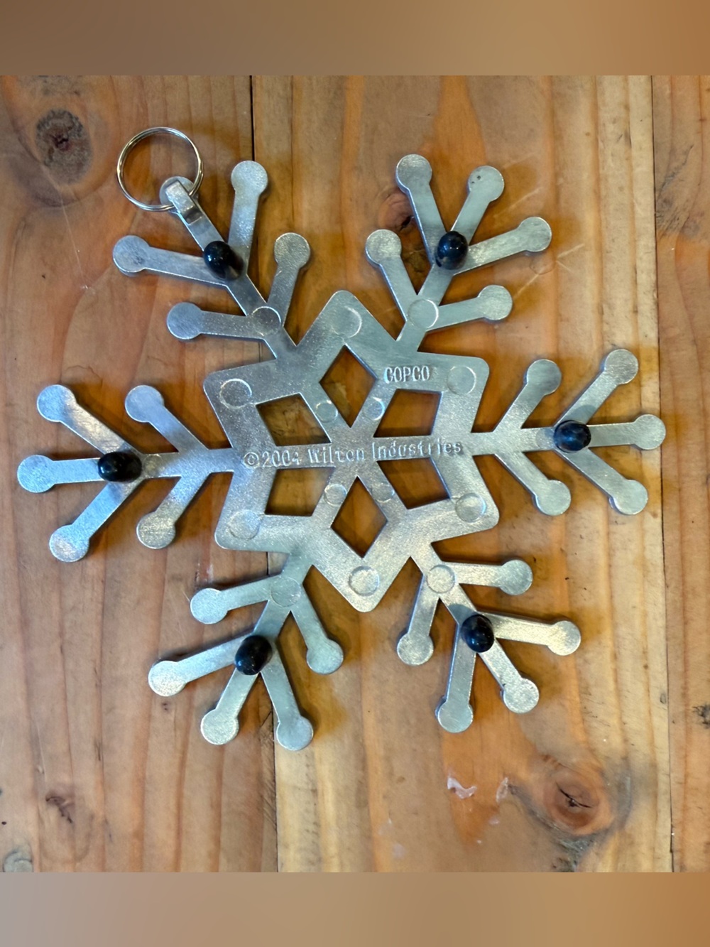 NWT SNOWFLAKE TRIVET, New In Box